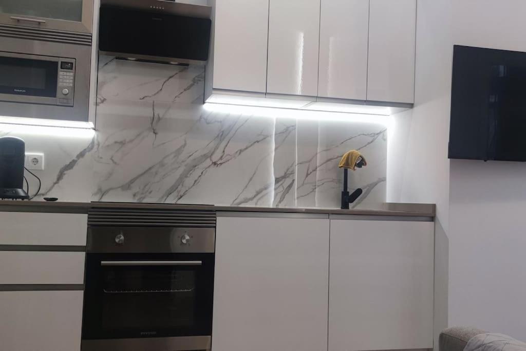 Apartamento 4 Habitaciones 2 Banos Ciudad De Las Ciencias Vt-55209-V Valencia Exterior foto